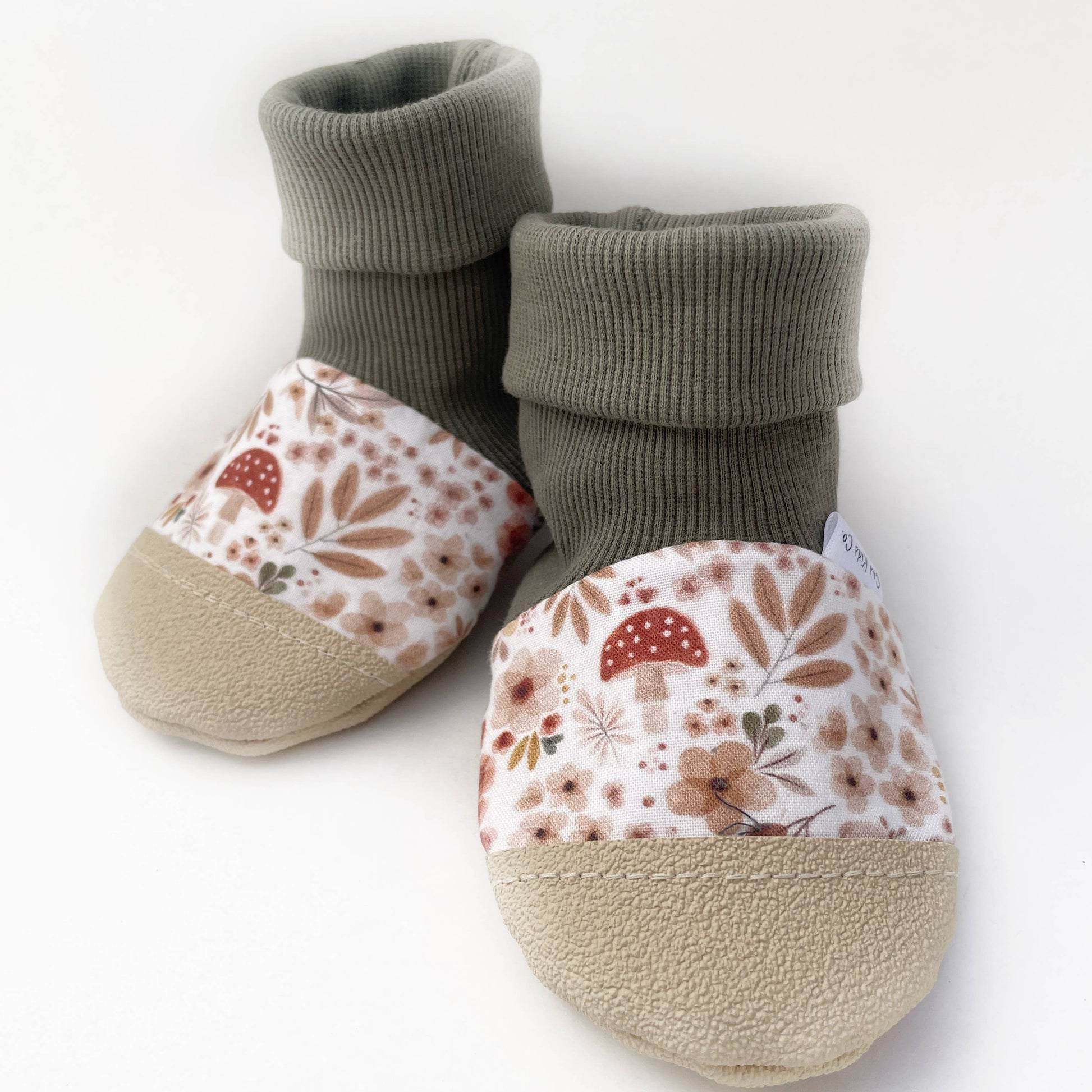 Gus Kids Co. - Mushroom Floral Baby Booties Gus Kids Co.