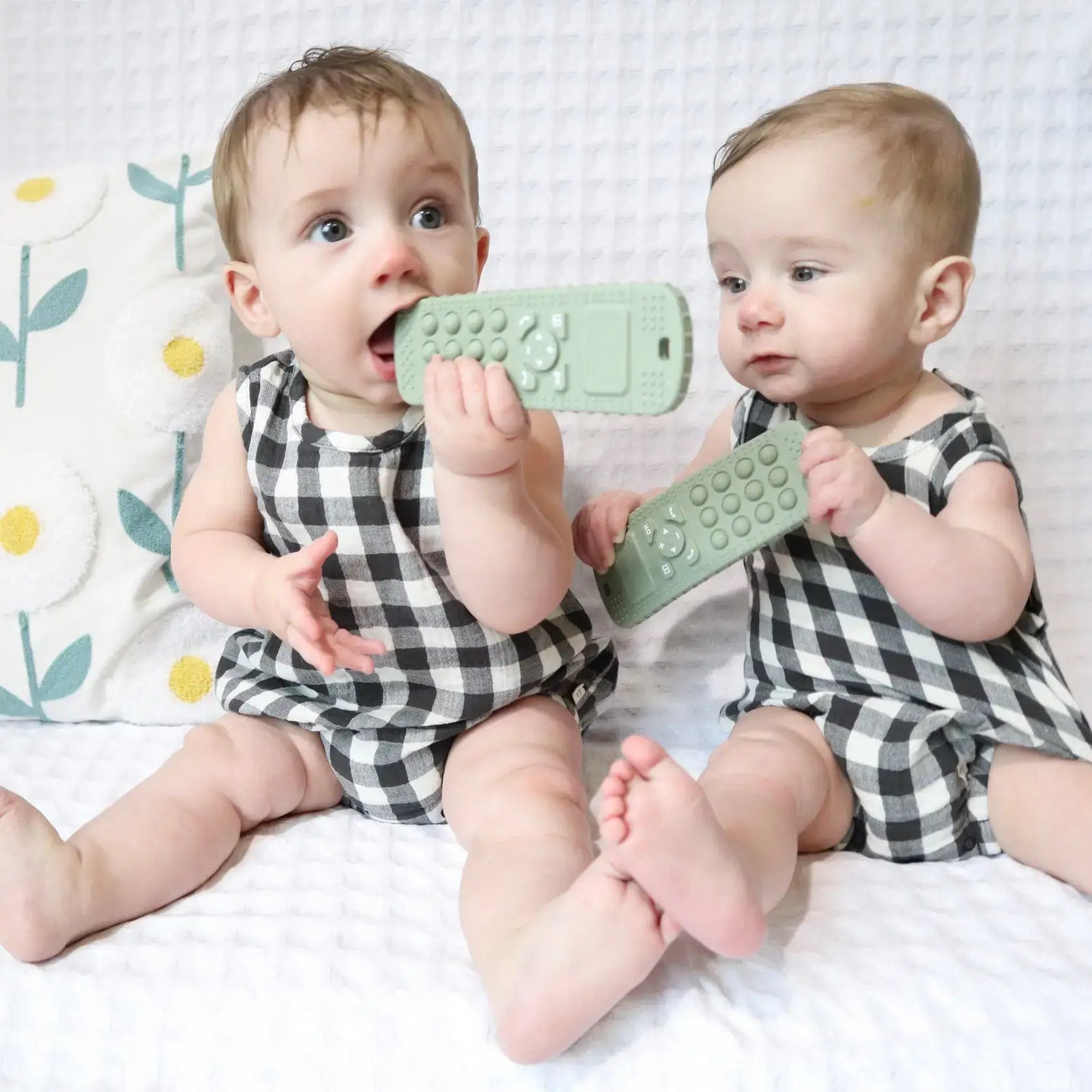 Baby Bliss - Sensory Popper Teether Phone